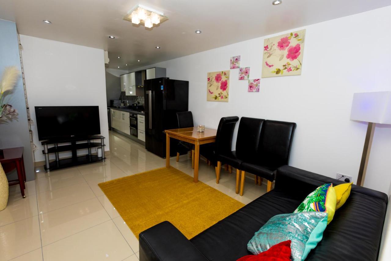 Comfortable Stay In Shirley, Solihull - Room 3 Dış mekan fotoğraf